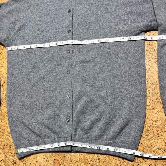 Snow Lotus Vintage Cashmere Button Cardigan In Gray Sz 40 /M/L - Picture 8 of 14